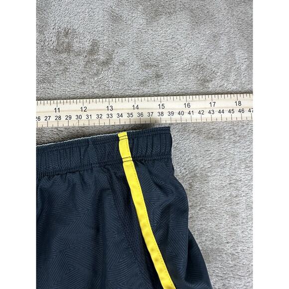 Nike DriFit Women's Black /Yellow Livestrong Athletic running shorts Size Medium - Picture 7 of 8